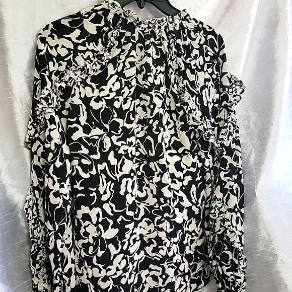 New Shoshanna Cardinale V-neck Floral Blouse Ruffled Sleeves Anthropologie - Picture 6 of 9